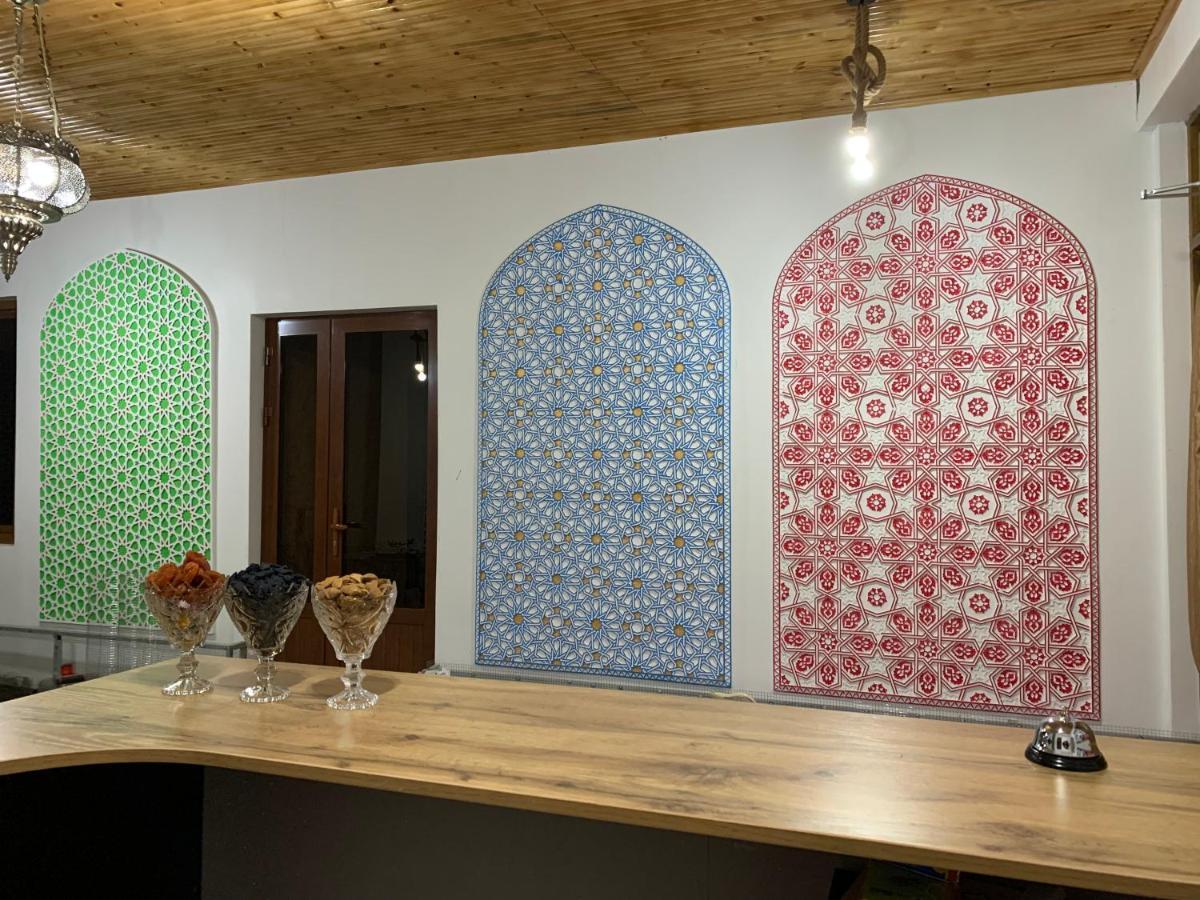 Old Safari Golden Location Guest House بخارى المظهر الخارجي الصورة