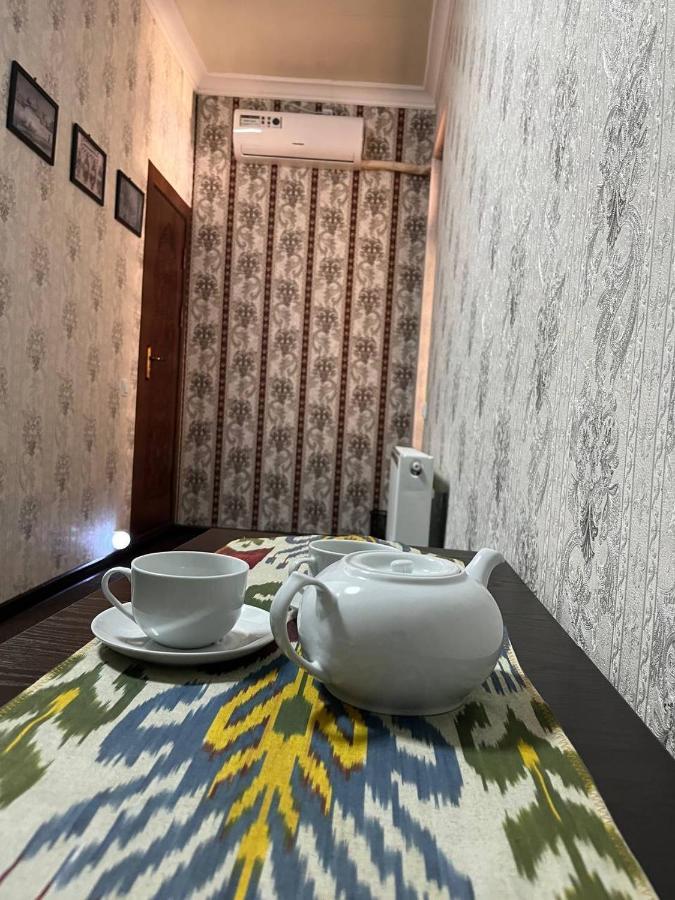 Old Safari Golden Location Guest House بخارى المظهر الخارجي الصورة