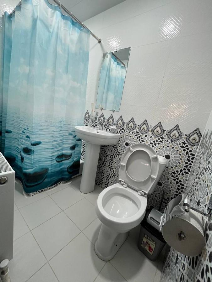 Old Safari Golden Location Guest House بخارى المظهر الخارجي الصورة