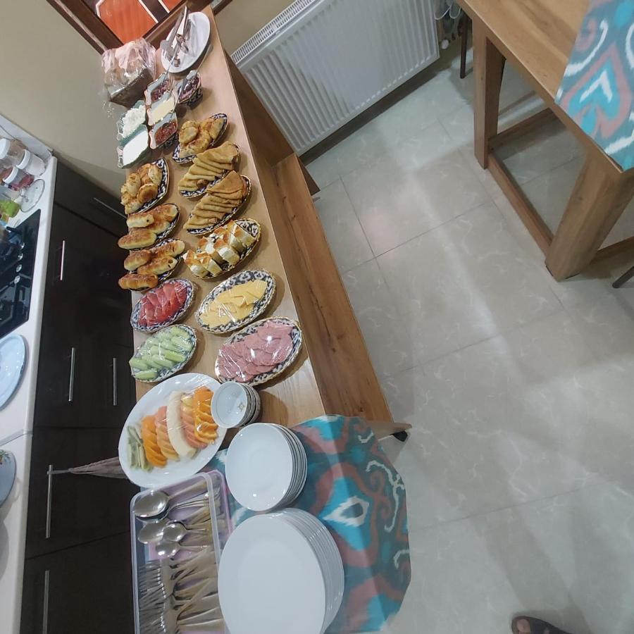 Old Safari Golden Location Guest House بخارى المظهر الخارجي الصورة