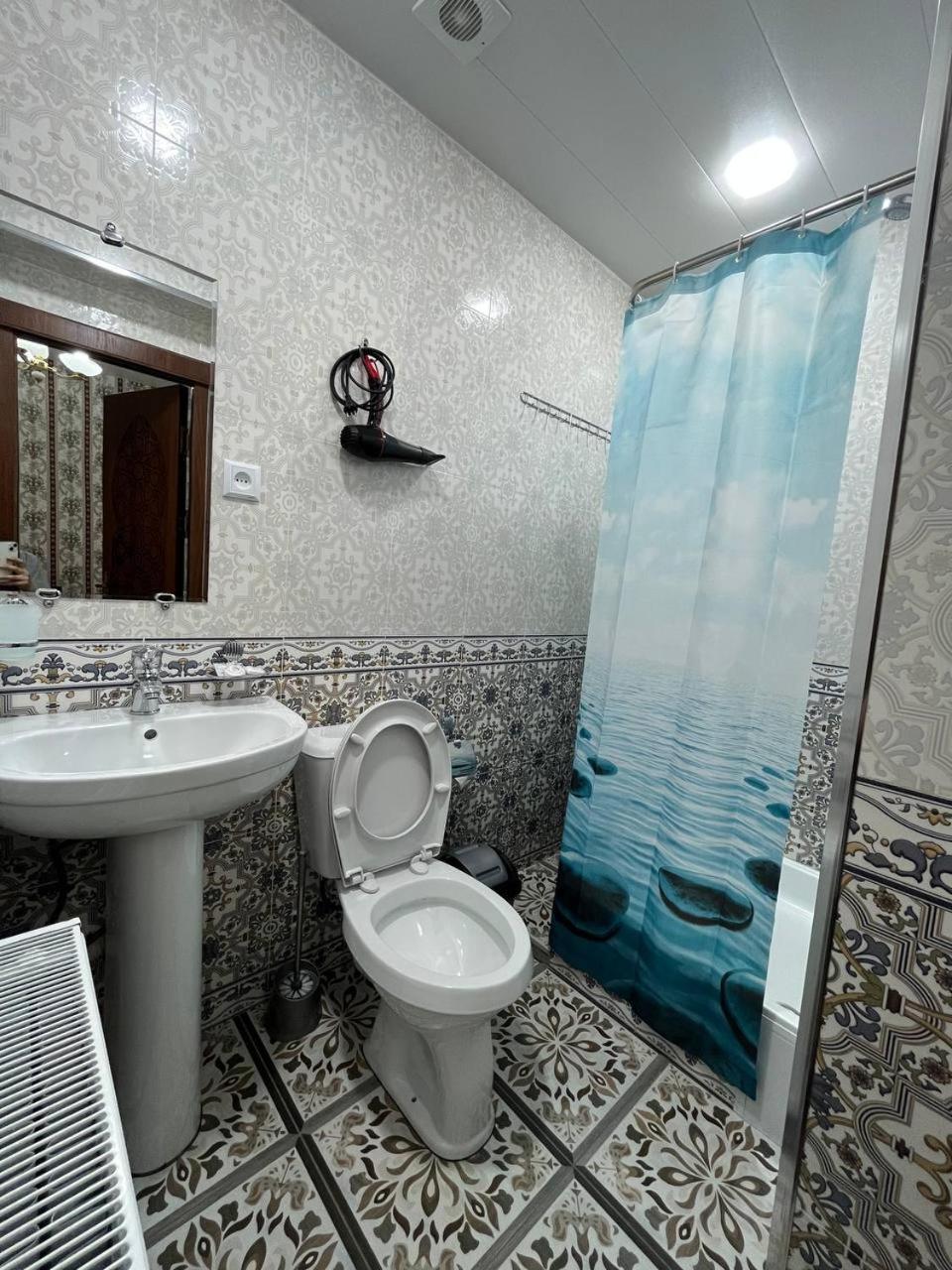 Old Safari Golden Location Guest House بخارى المظهر الخارجي الصورة
